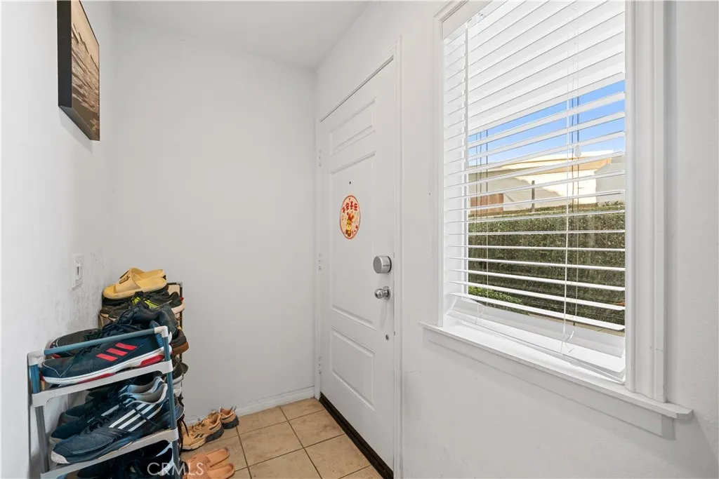 1118 Calle Montana, Montebello, California 90640 home-pic-6